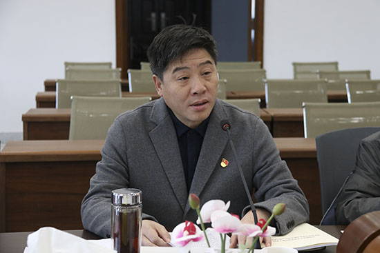 西北师大党委书记张俊宗主持会议并讲话